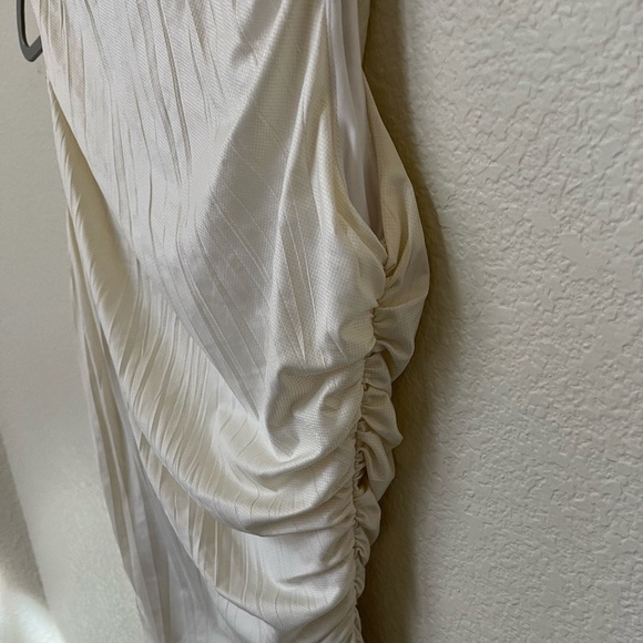 BOSTON PROPER | Ruched Sleeveless Cocktail Dress in Cream Ivory | Size 8 - Picture 7 of 10
